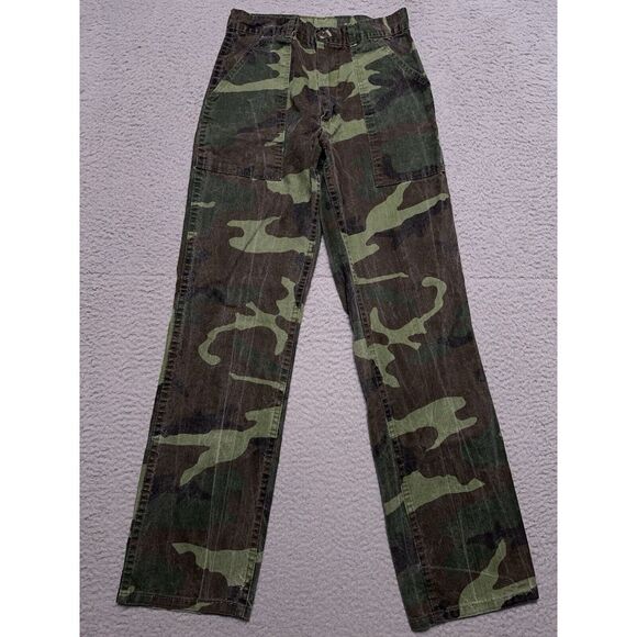 Pants - Vintage Five Brother Camo Pants Women's 25x29 Mid Rise Faded Military USA Made‎